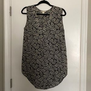 Black and Cream/White H&M Feather Print Button Down Tunic/Blouse